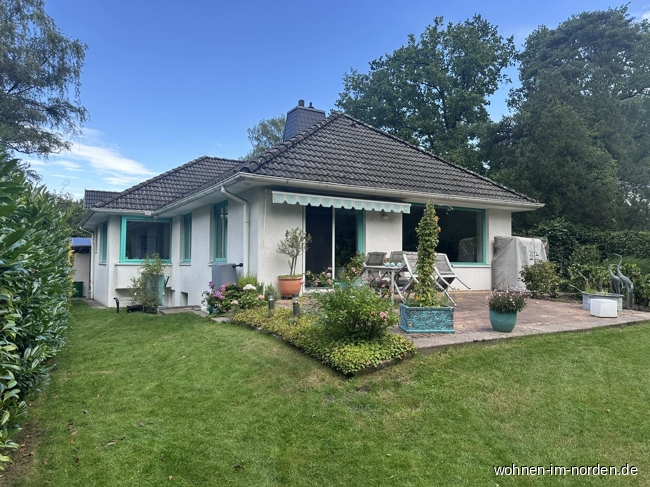 Hamburg / Rissen Bungalow Hamburg Rissen: Gepflegter Bungalow mit schönem Grundstück in attraktiver Lage Ausbaureserve
