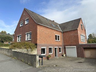 Hauptbild Molfsee Dorf: Zwei separate Wohneinheiten plus Souterrain und viel Platz auf sonnigem Grundstück