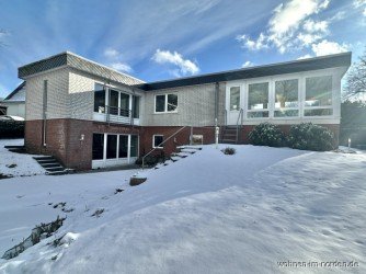 Hauptbild Molfsee - Außergewöhnlich gepflegte Immobilie mit Wintergarten, viel Platz und großem Grundstück